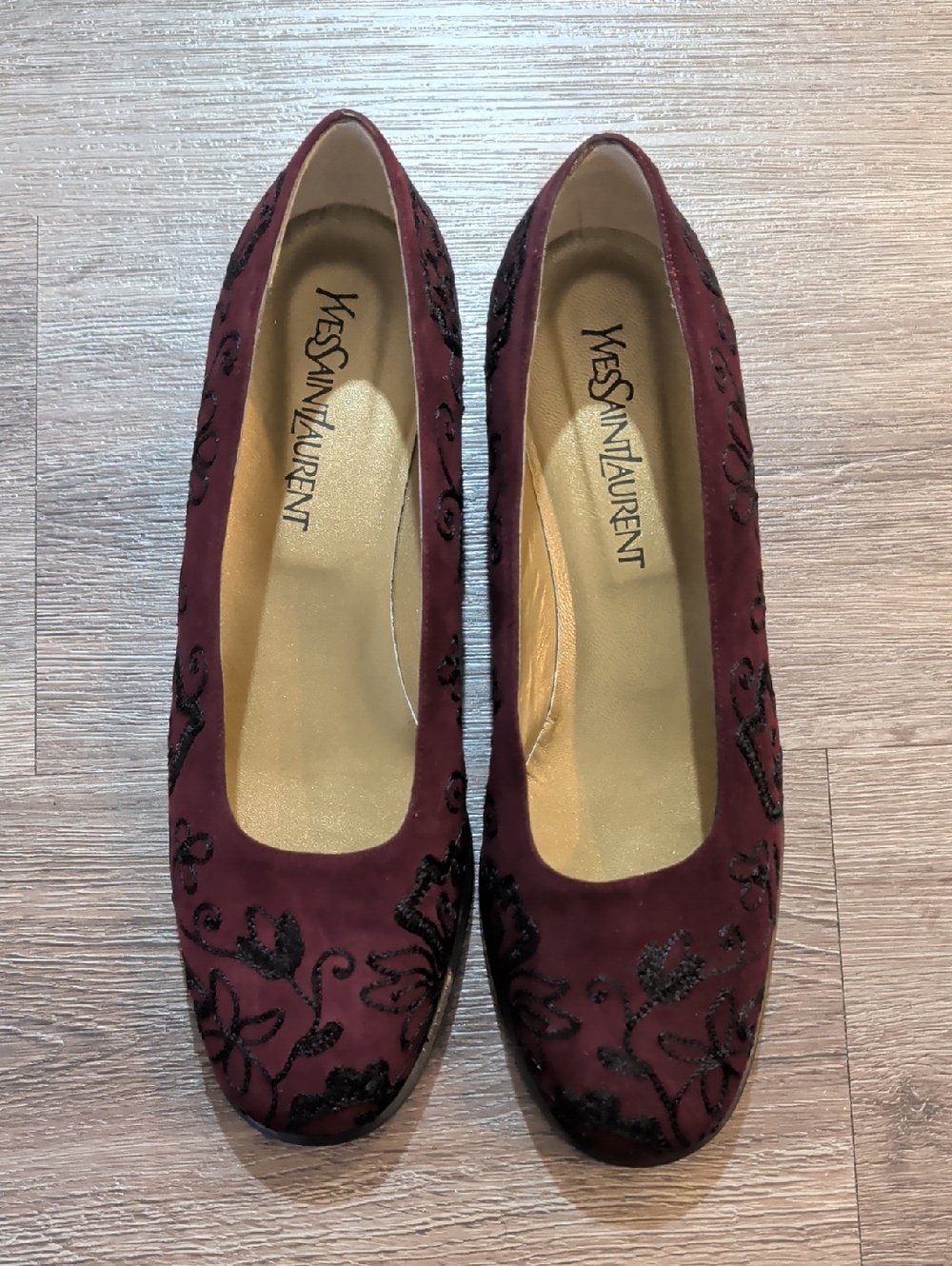 Yves Saint Laurent Burgundy Suede Floral Embroidered Flats